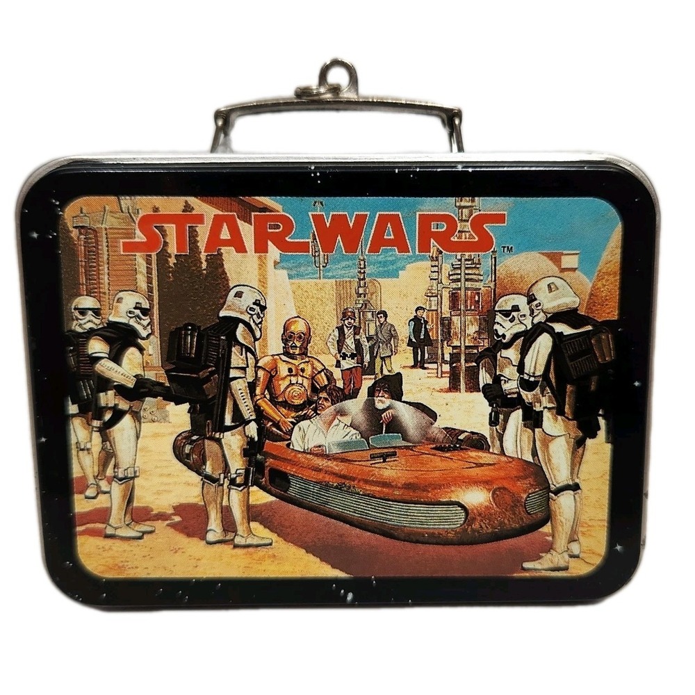 1998 Hallmark Keepsake Star Wars Pressed Tin Lunchbox Christmas Ornament w/ Box